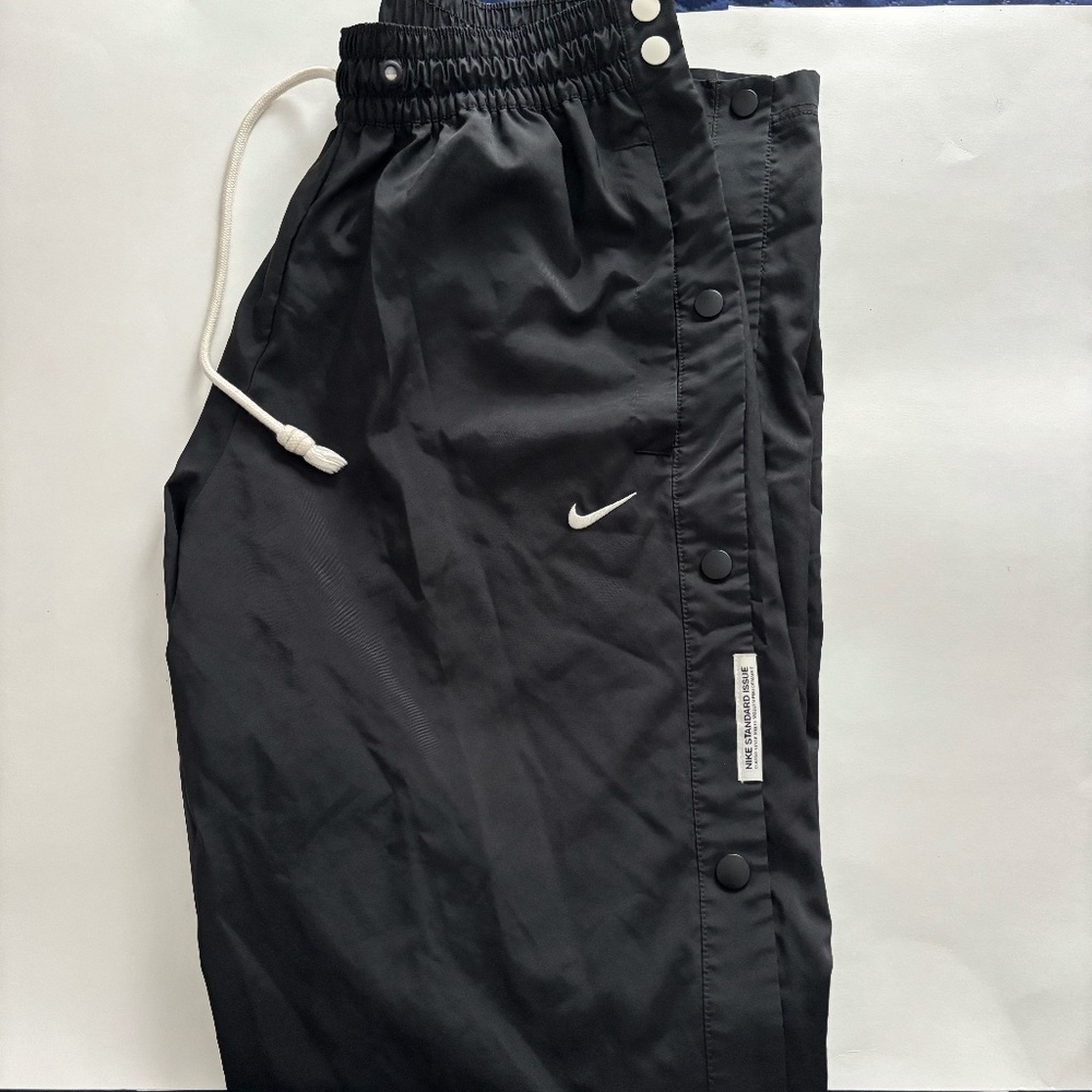 Nike Standard Issue Black & White Vintage 90s Track Pants Mens Small Snap Away